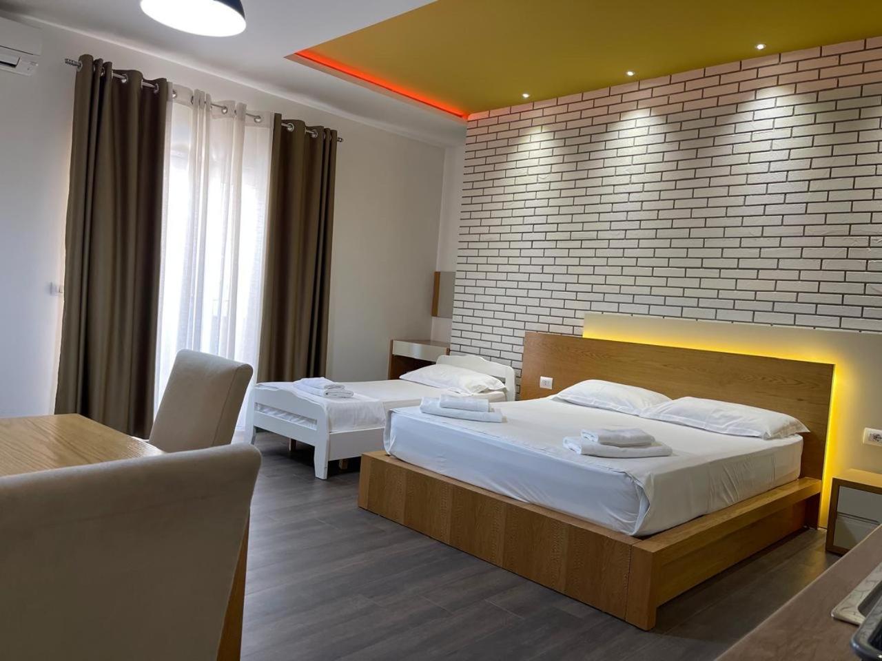 סרנדה Sunrise Luxury Apartments מראה חיצוני תמונה